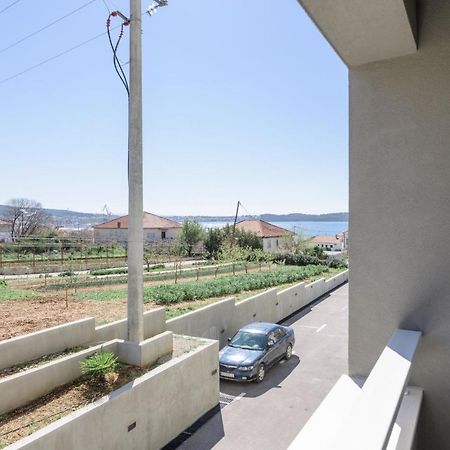 Apartment S-7 Trogir Eksteriør billede