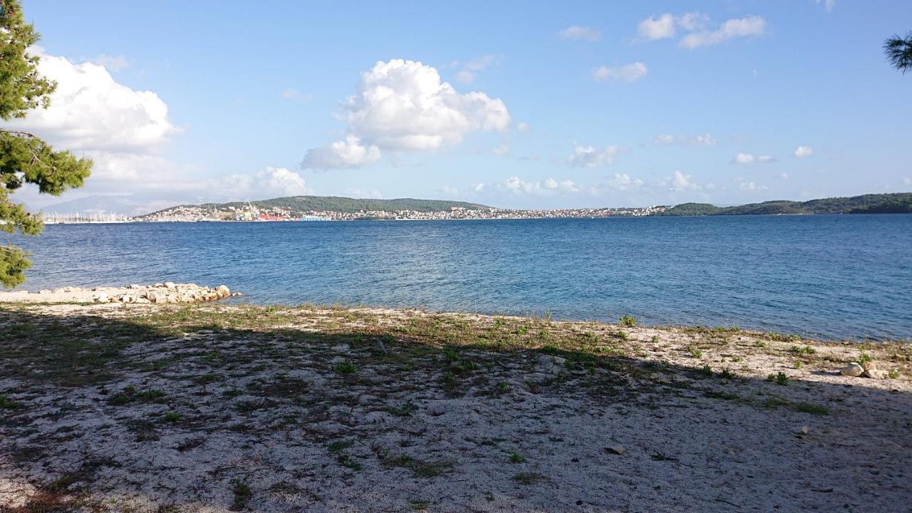 Apartment S-7 Trogir Eksteriør billede