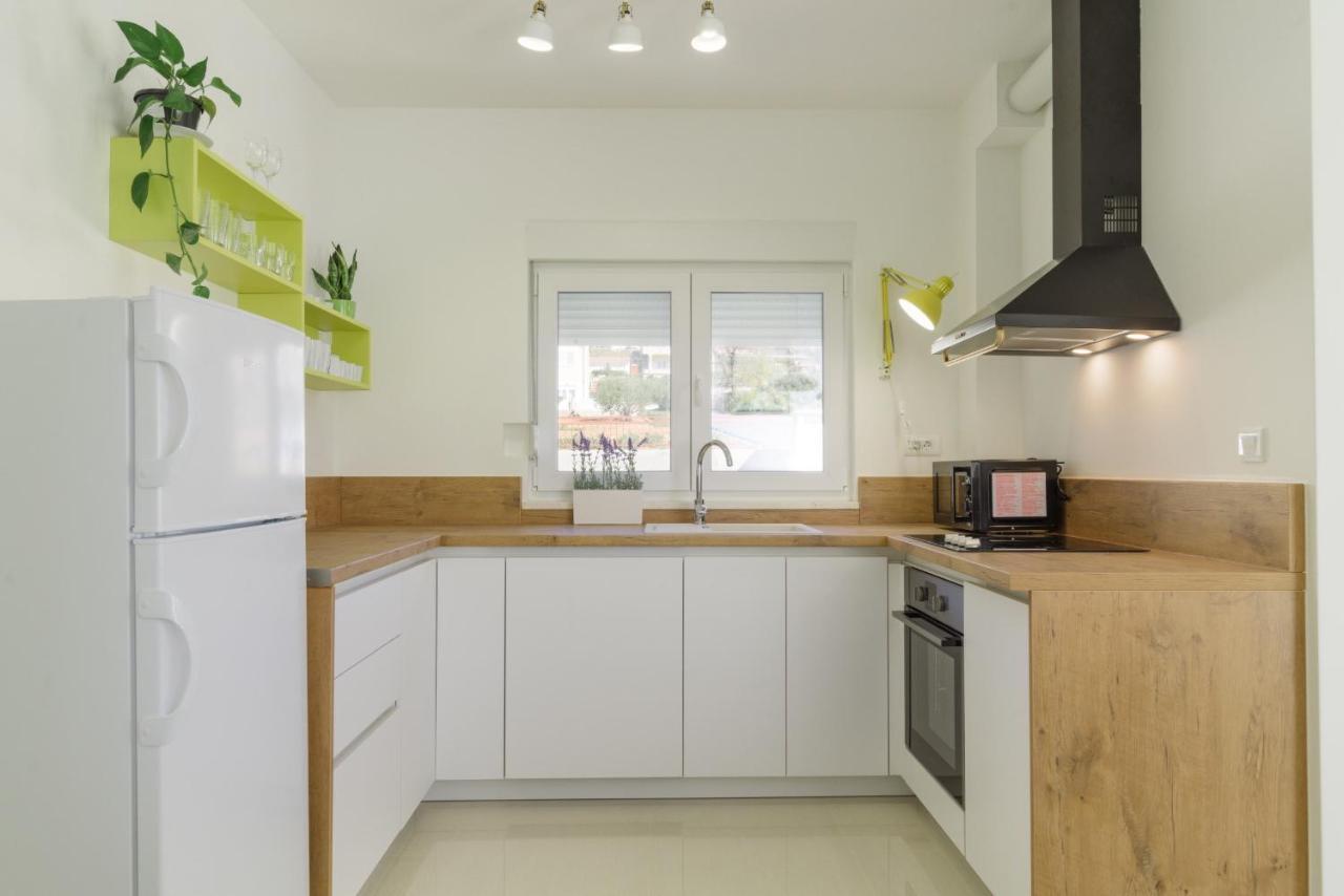 Apartment S-7 Trogir Eksteriør billede